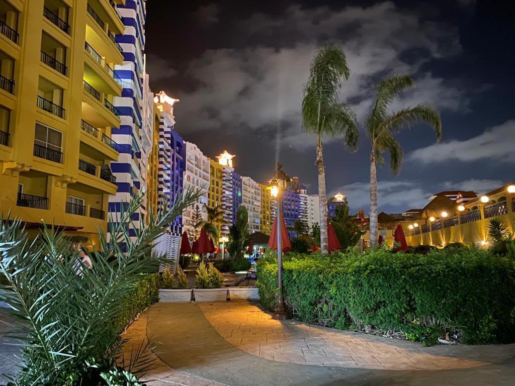 Porto Marina Resort Chalets Families Only العلمين المظهر الخارجي الصورة