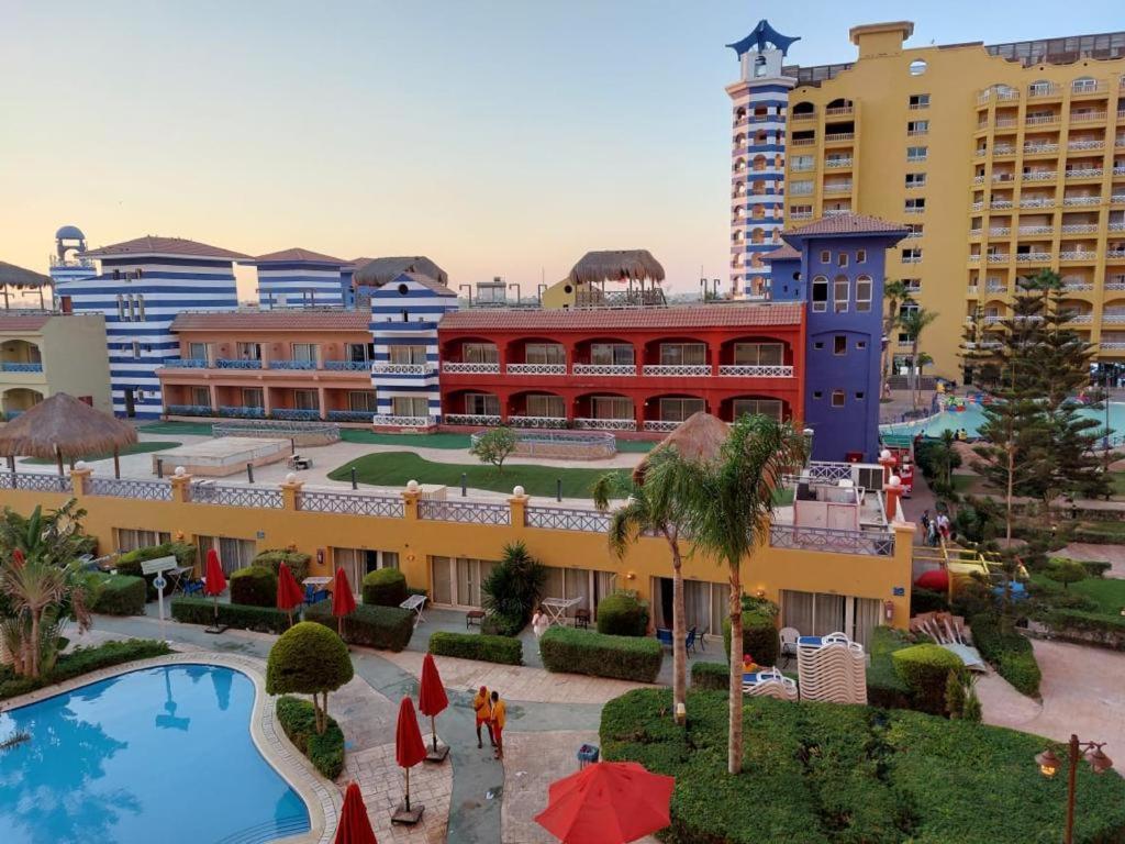 Porto Marina Resort Chalets Families Only العلمين المظهر الخارجي الصورة