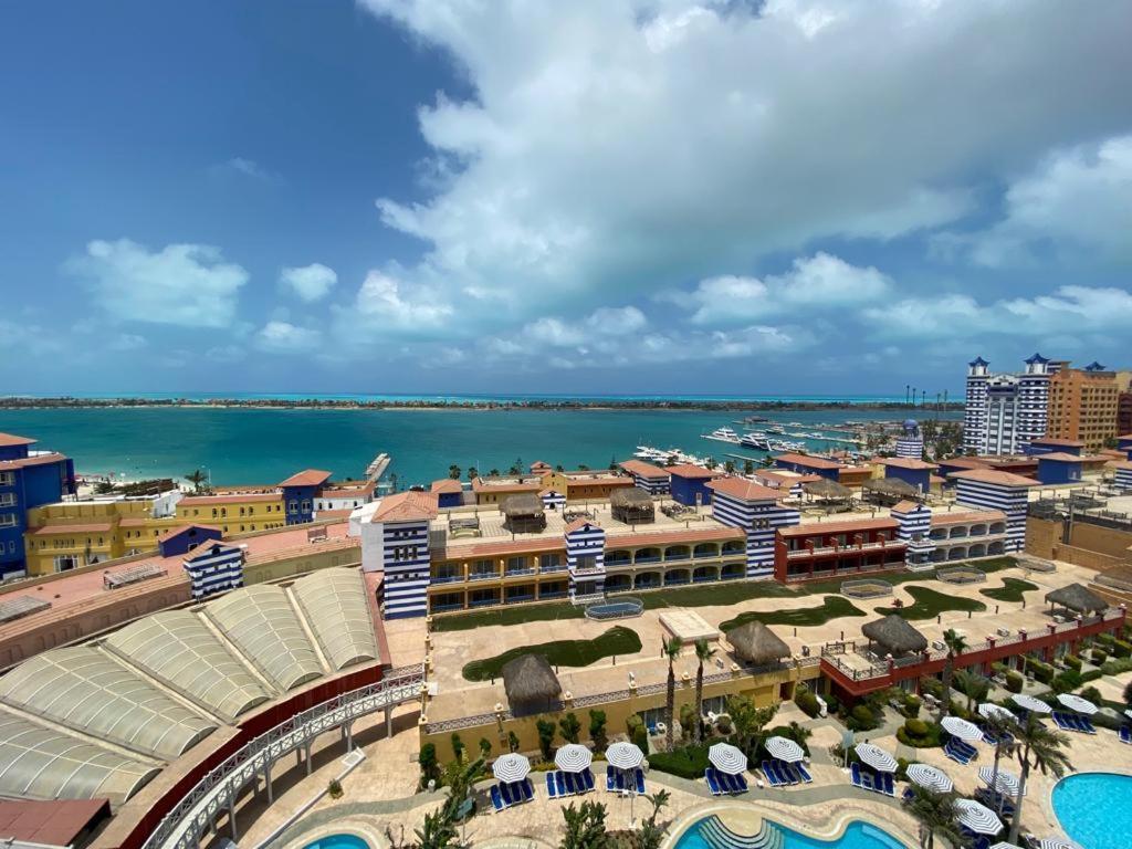 Porto Marina Resort Chalets Families Only العلمين المظهر الخارجي الصورة